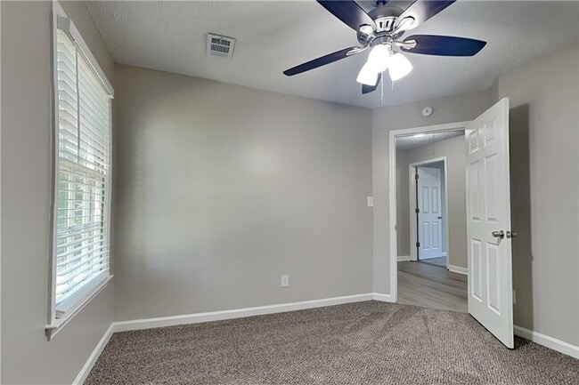 Building Photo - 2994 Brooks Dr