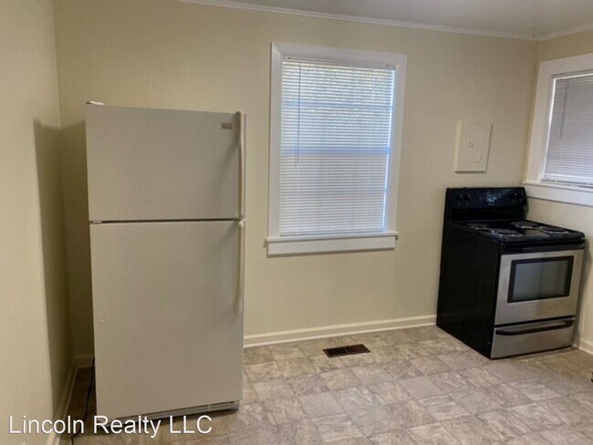 Building Photo - 2 br, 1 bath House - 1213 Melody Lane