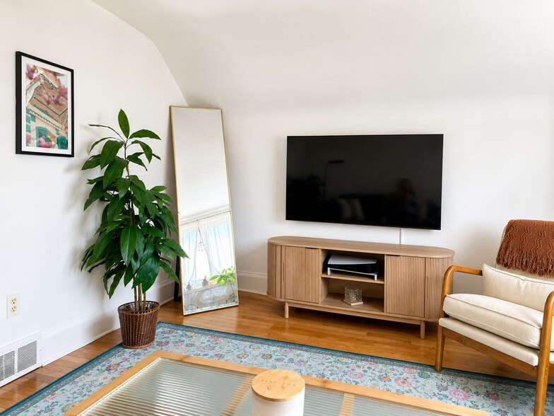 Living Room - 3857 E Martin Ave