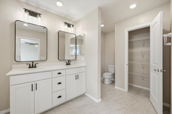 Building Photo - Beautiful home in the desirable Inspirada community! Move in ready!