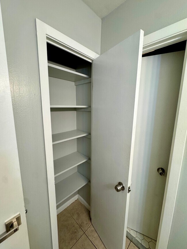 Building Photo - 134 Hwy Dr