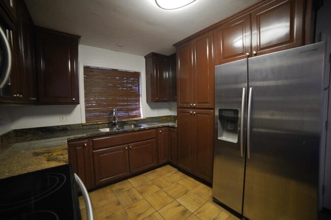 Building Photo - 3384 Barrow Hill Trail