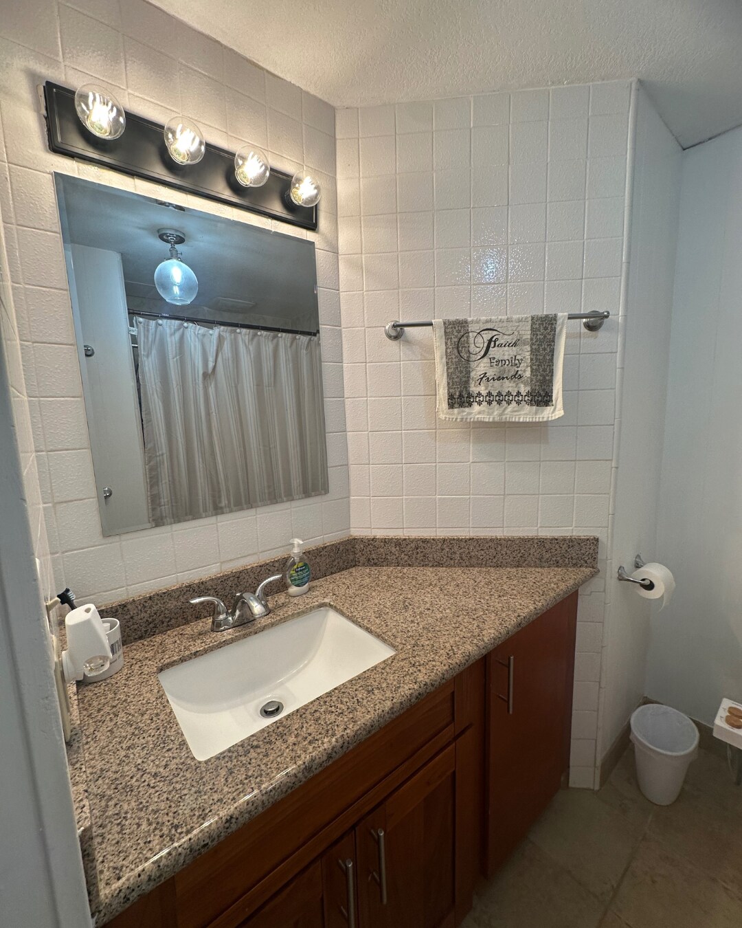 Bathroom 2 - 1107 Acacia Rd