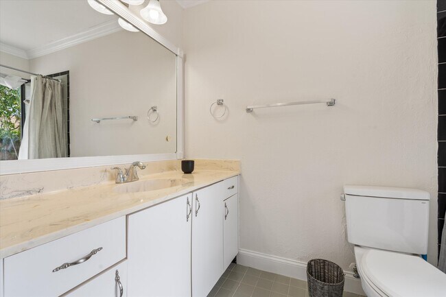 Building Photo - 1394 Gallinule Cir