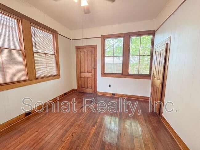 Building Photo - 2632 O'Reilly St