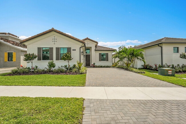 Building Photo - 13920 Vivant Dr