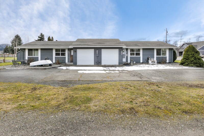 Building Photo - 288 N McNeely St