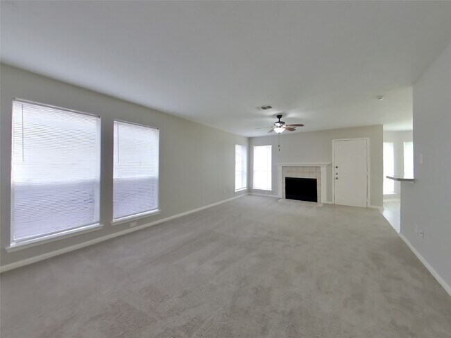 Building Photo - 1702 Glacier Blue Dr