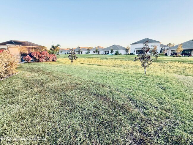 Building Photo - 1026 Dania Cir