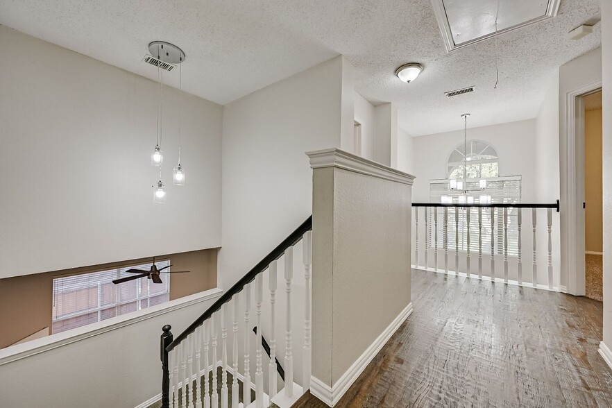 Building Photo - 5308 Promise Land Dr