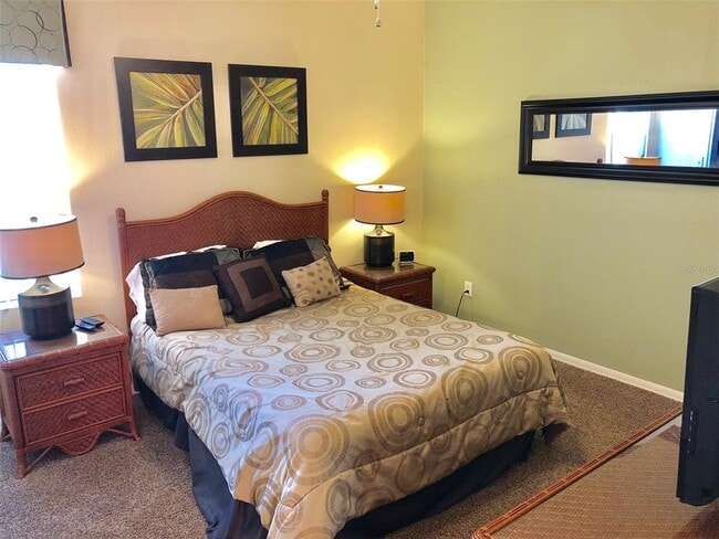 Building Photo - 655 Knollwood Dr