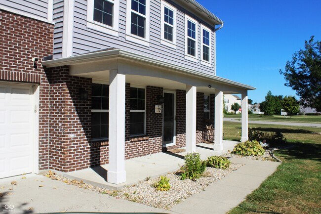 Building Photo - 2244 McGregor Ct