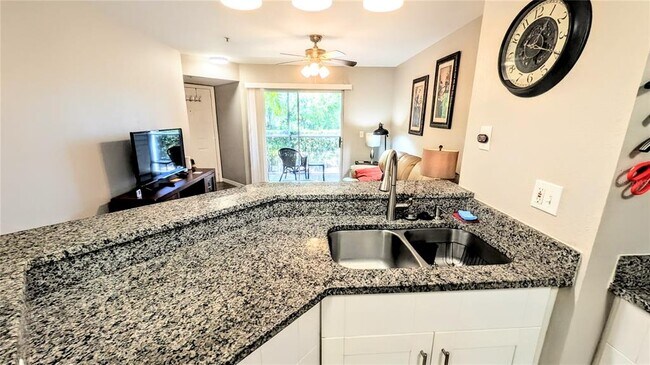 Building Photo - 850 S Tamiami Trl