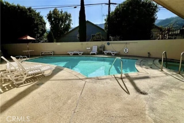 Building Photo - 3010 Montrose Ave