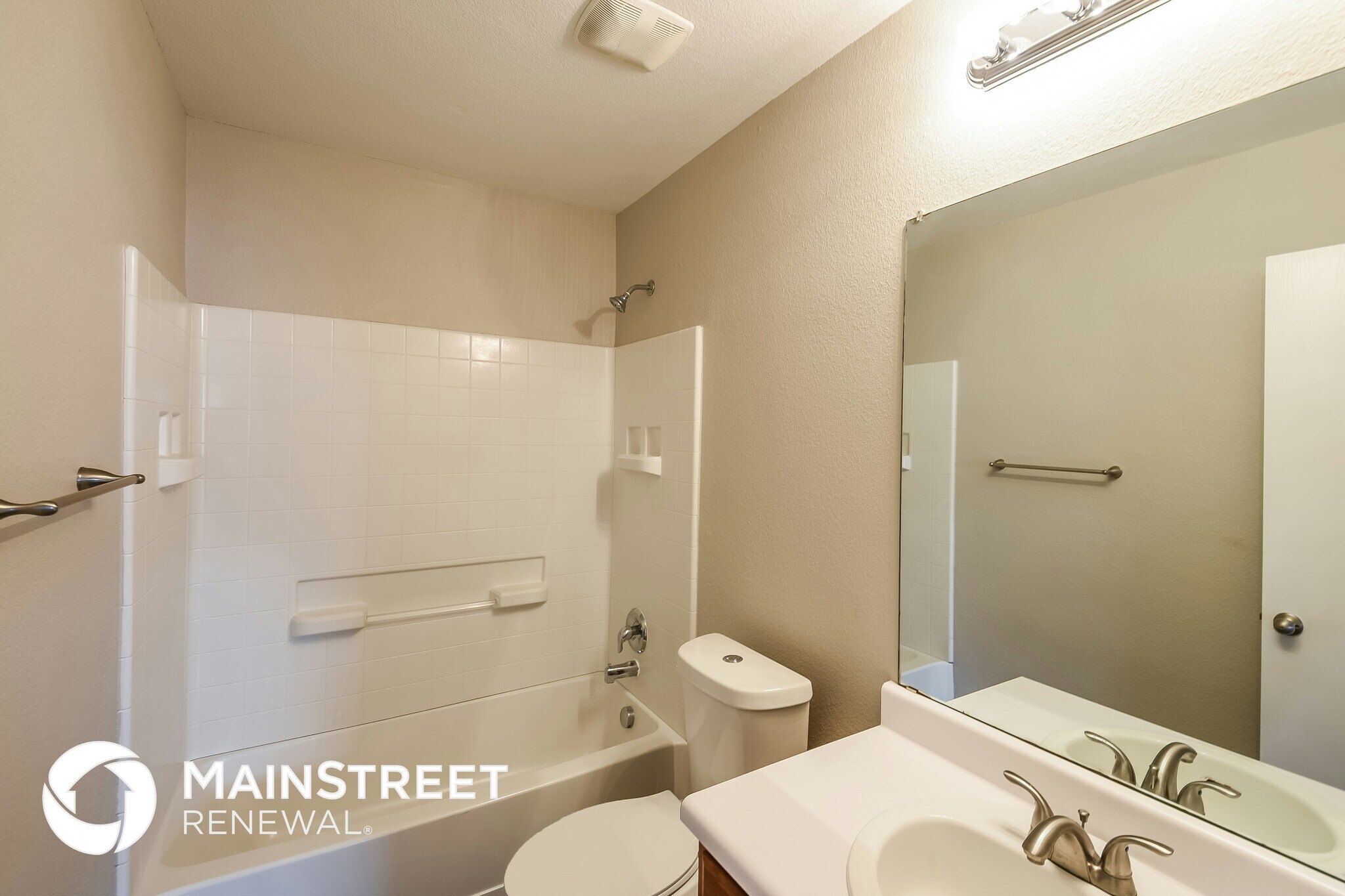 Building Photo - 6402 Candlewick Ct