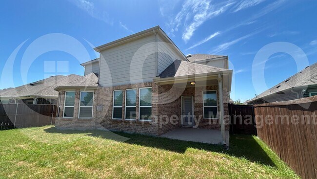 Building Photo - 2221 Candler Club Way