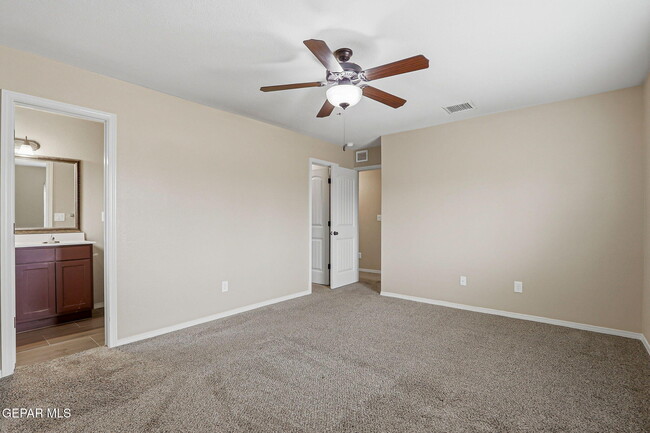 Building Photo - 4976 Joe Castillo St