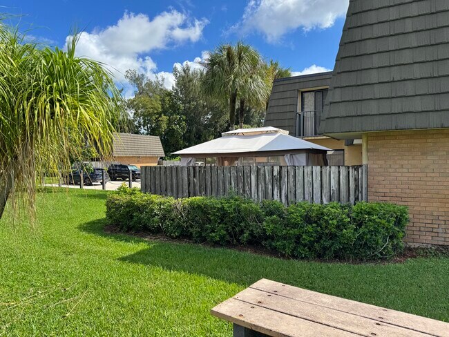 Building Photo - 4709 47th Way