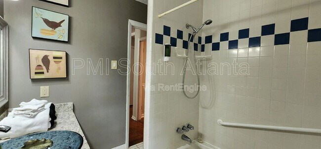 Building Photo - 150 Timberland Trail