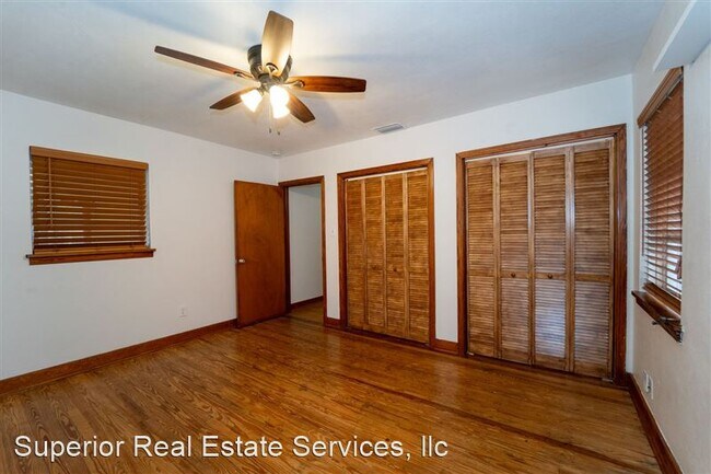 Building Photo - 64 Fullerwood Dr