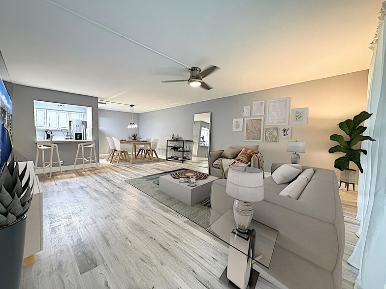 Building Photo - 1301 River Reach Dr