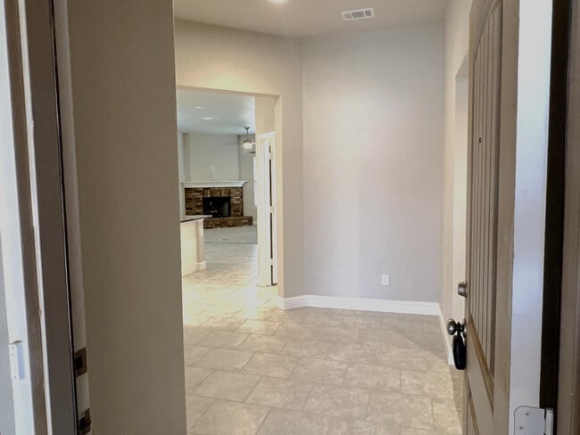 Building Photo - 7506 100th St