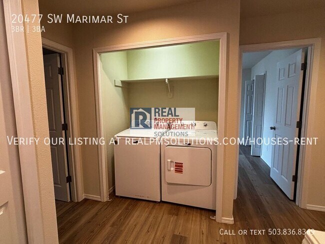 Building Photo - 20477 SW Marimar St