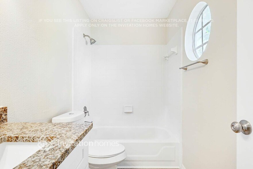 Building Photo - 2203 Canonero Ct