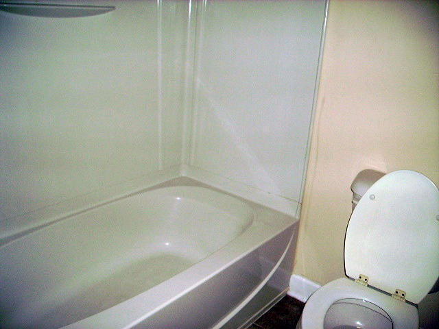 Building Photo - SPECIAL!  2 bedroom/2 bath condo in Heatherstone - 1/2 half rent 2nd month