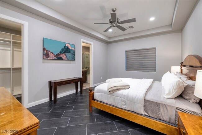 Building Photo - 675 Scenic Rim Dr