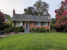 Building Photo - 7205 Wayne Dr