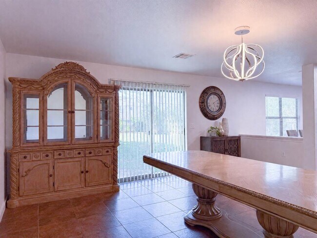 Building Photo - 6508 Eudora Cove