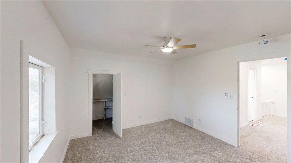 Building Photo - 912 Ohio Ave