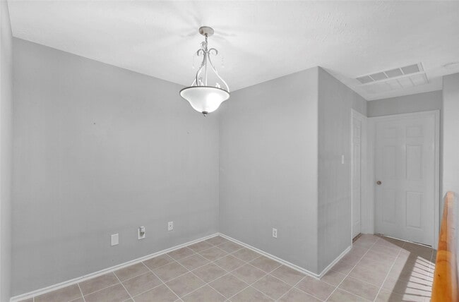 Building Photo - 9016 Elm Drake Ln