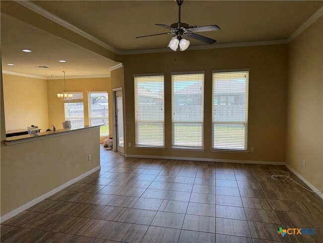 Building Photo - 409 Cross Dr.