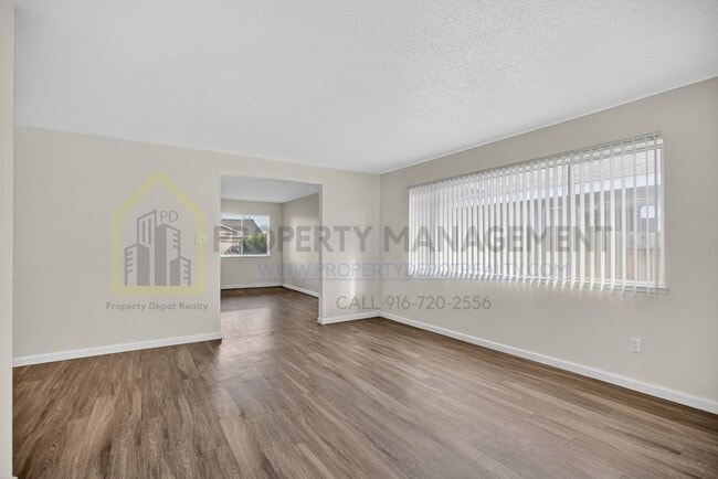 Building Photo - Arleta Ct