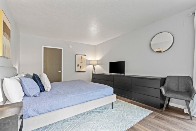 Building Photo - 2255 Sidewinder Dr