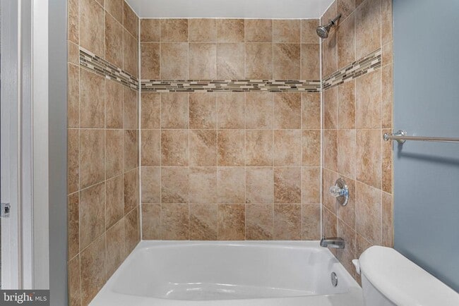 Building Photo - 14025 Mt Pleasant Dr