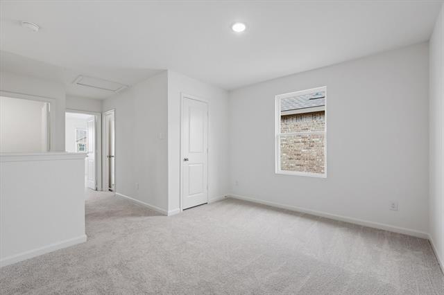 Building Photo - 2018 Prairie Ln