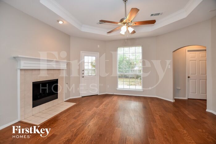Building Photo - 2304 Wooten Pl