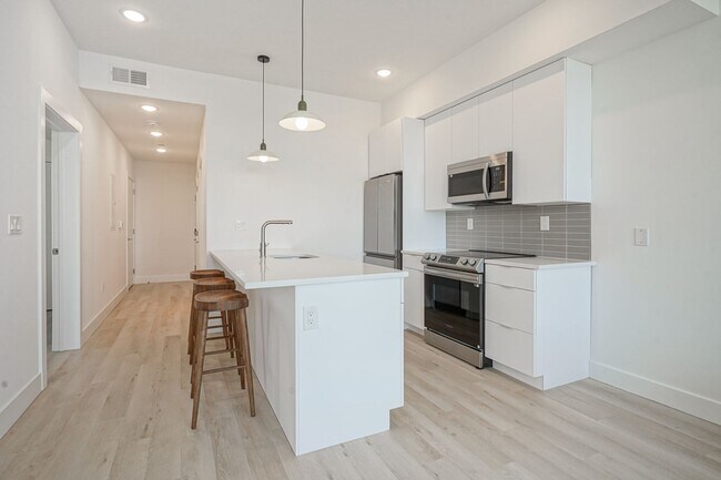 Building Photo - 2654 Coral St