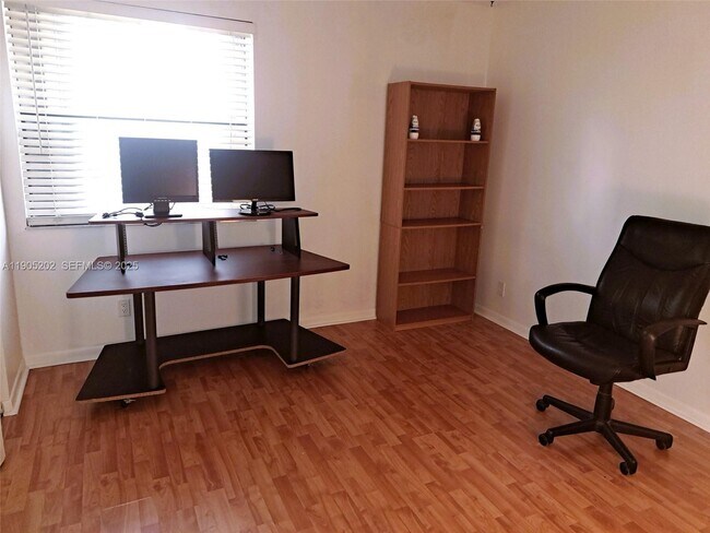 Building Photo - 11532 NW 10th St