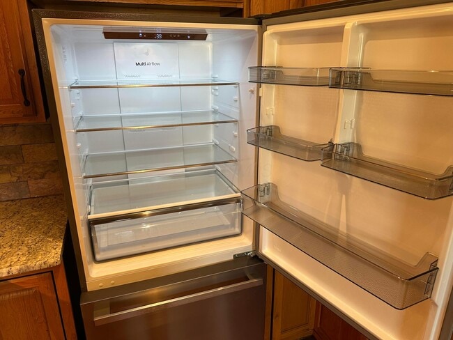 Building Photo - 4841 Julian Rd SW