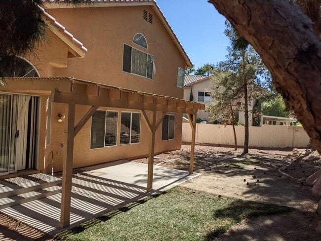 Building Photo - A Very nice and Large 4 Bedroom, 3 Bathroom, 2 STORY Home in Desert Shores!!!!
