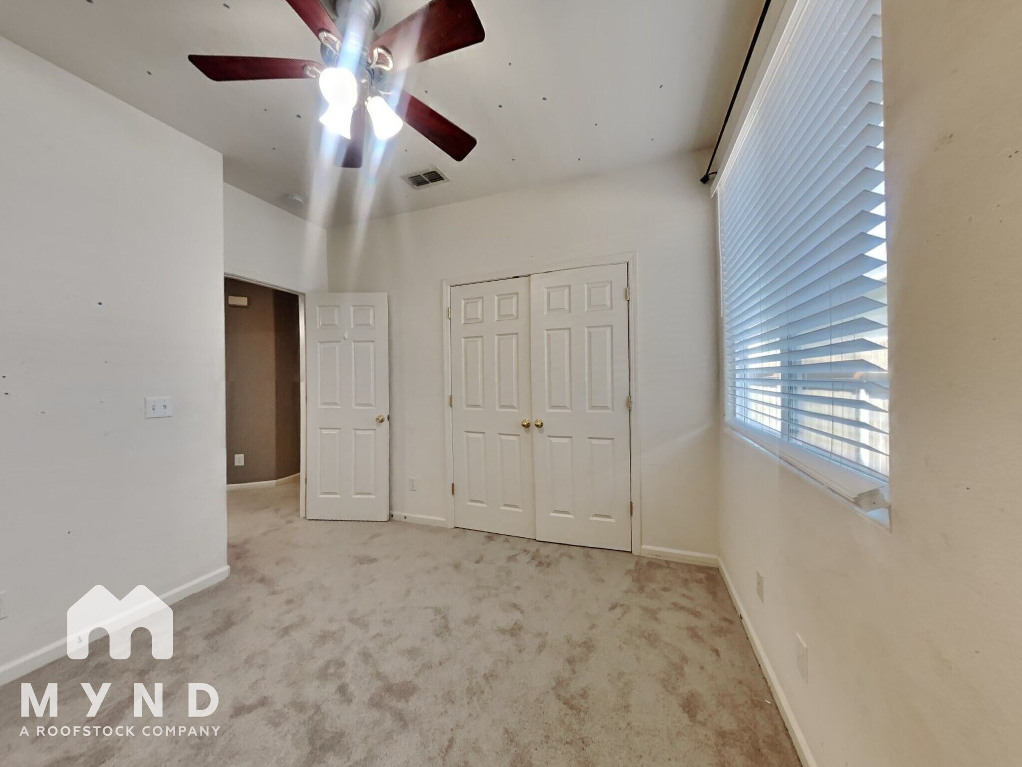 Building Photo - 5945 Caddington Way