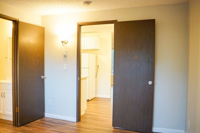 Building Photo - Spacious 1-Bed Surrounded by Tall Trees & Just Blocks from Popular Multnomah Village!