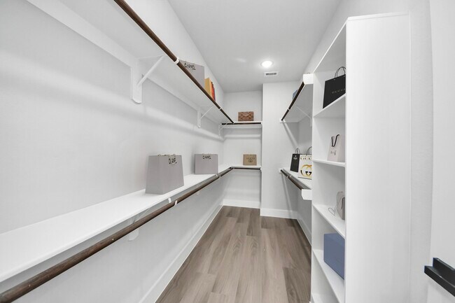 Building Photo - 6816 Del Rio St