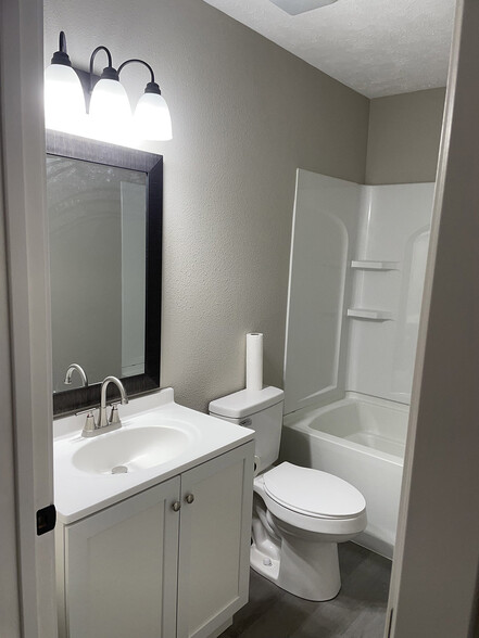 Building Photo - Sugar Wood