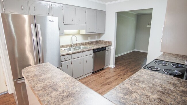 Building Photo - 344 Stagecoach Way