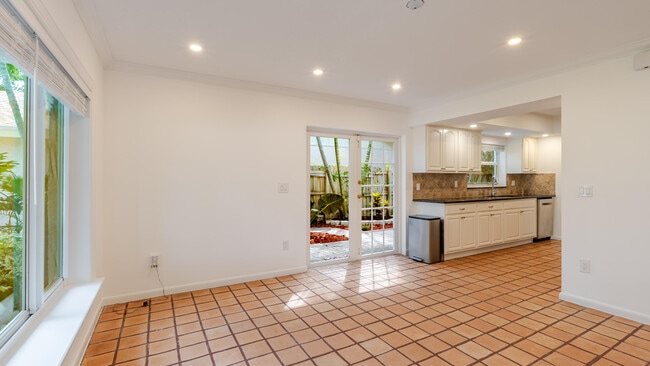 Building Photo - 3069 NW 27th Terrace